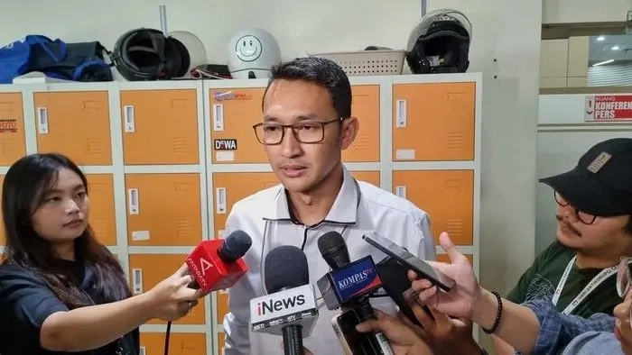 Keterangan gambar,Jubir KPK, Budi Prasetyo, mengatakan, penetapan Ira sebagai tersangka berdasarkan kecukupan alat bukti (Dok. Detik.com)