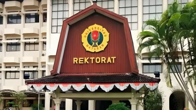 Gedung Rektorat Universitas Mataram