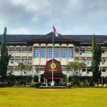 Gedung Rektorat Unram (Dok. unram.space)