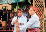 Bupati dan wakil bupati Lombok Timur dalam acara pesona budaya Pengadangan