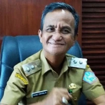Mendiang Wakil Bupati Kepulauan Sangihe, Helmud Hontong (Dok. Suara.com)