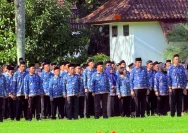 ASN lingkup Pemprov NTB saat mengikuti upacara Hari Kesadaran Nasional di Lapangan Bumi Gora, Kantor Gubernur NTB beberapa waktu lalu. (Lombokpos)
