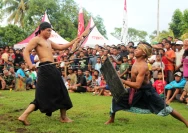 Mengenal Tradisi Presean Suku Sasak Lombok (Dok. Indonesia Kaya)