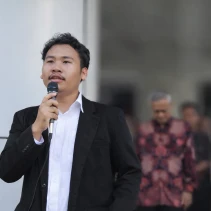 Muhammad Ziaul Haq, S.Pd (Akademisi Sosiologi)