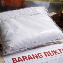 Ilustrasi Barang Bukti Kasus Korupsi Pengadaan Mukena dan Sarung Rp1,7 Miliar di Lombok Barat