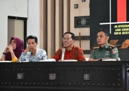 Sekretaris Daerah Lombok Timur bersama Komandan Kodim 1615/Lotim memimpin rapat koordinasi yang diikuti seluruh kepala desa dalam rangka mempercepat pembangunan Koperasi Desa/Kelurahan Merah Putih.