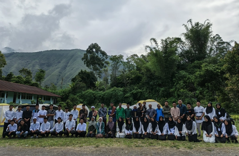 Acara Pelantikan Sekaligus Pembekalan Pengurus Baru PC IP NWDI Sembalun (Dok. Lutfi)