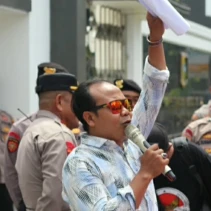 M. Zaini, Direktur LSM Garuda Indonesia