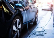 Foto: Ilustrasi Mobil Listrik Menjadi Pilihan Mobil Dinas Pemprov NTB (Dok. Shutterstock)