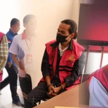 Tiga tersangka kasus dugaan Korupsi Dana Siluman DPRD NTB, yaitu IJU, MNI alias Acip dan HK sudah dilimpahkan (Dok. Radar Lombok)