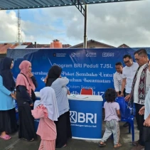 Safari Ramadan Bertajuk BRI Berbagi
