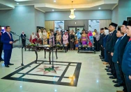 Gubernur NTB Lalu Muhamad Iqbal melantik 34 pejabat eselon II, III dan IV Pemprov NTB di Mataram
