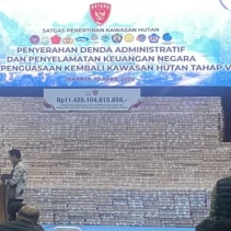 Satgas PKH berhasil melakukan penagihan denda administratif, penyelamatan keuangan negara, hingga penguasaan kembali kawasan hutan tahap VI. Satgas PKH mengumpulkan uang mencapai Rp 11,4 triliun (Dok.sindonews)