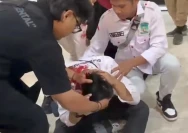 Ricuh di Kantor Gubernur Sumut, Pelantikan KAMMI Berujung Bentrok