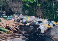Sampah Berserakan di Parit Warga Suralaga (Dok. Istimewa)