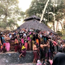 Tradisi Maulid Adat Bayan