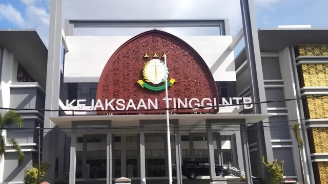 Istri Wabup Dompu Dilaporkan ke Kejati NTB Terkait Dugaan Korupsi Dana BOS SMAN 1 Kempo