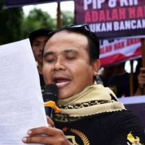 Direktur LSM Garuda Indonesia, M. Zaini menuntut transparansi pengelolaan PIP dan KIP di NTB
