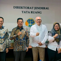 Bupati Lotim konsultasi RDTR dengan Ditjen Tata Ruang. (doc. istimewa)