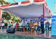 Sekda-Lombok-Timur-menyampaikan-sosialisasi-pajak-daerah-pada-kegiatan-Senam-Sehat-Bersama-masyarakat-doc.istimewa