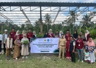 Mahasiswa KKN PMD Unram di Desa Setiling (Dok. Istimewa).