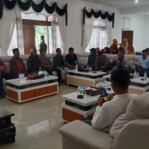 Hearing Warga Dara Kunci ke Pendopo Bupati Lombok Timur (Dok. Istimewa)