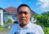 Mantan Direktur Utama PT Air Minum Giri Menang (AMGM), Sudirman